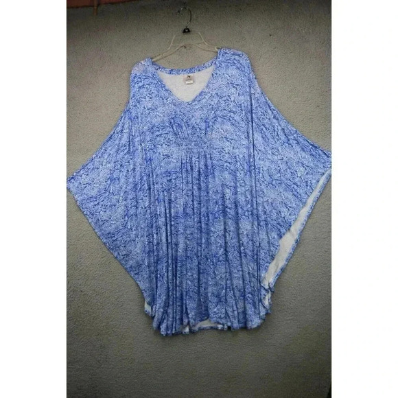 Natori Blue and White Floral Cover-Up-Size Medium-Beachy- Soft-Batwing Sleeves - Picture 1 of 7